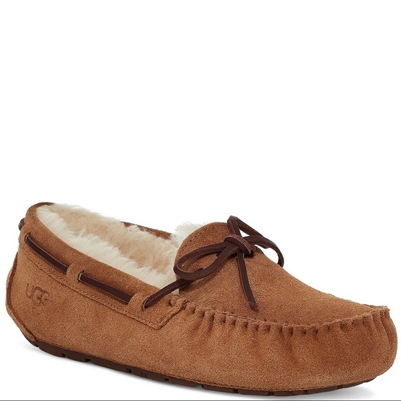 Ugg Dakota slipper chestnut big kid size 4 - Picture 1 of 7